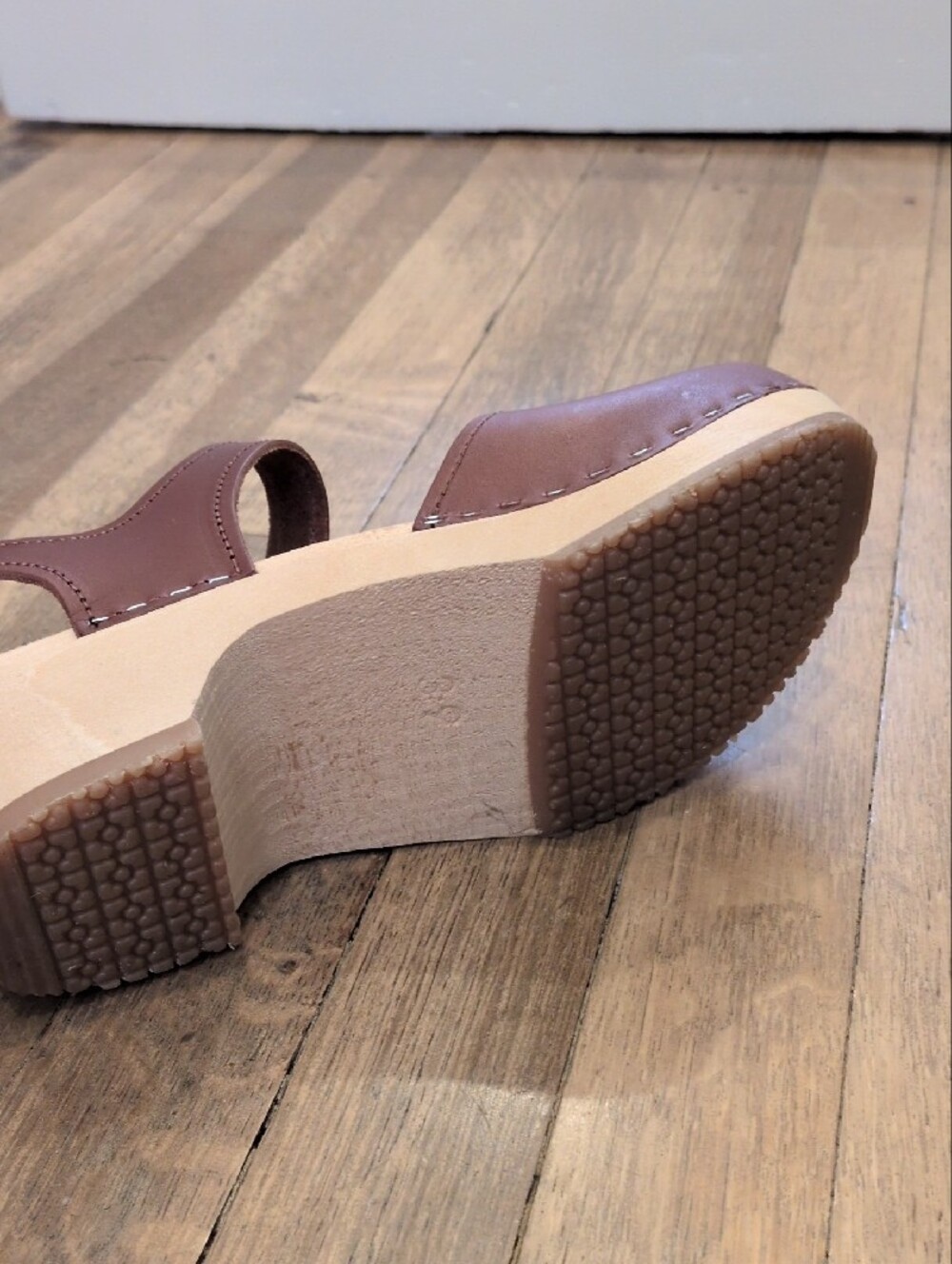 Sandgrens Low Heel Mary Jane Clog 39 - Picture 6 of 7